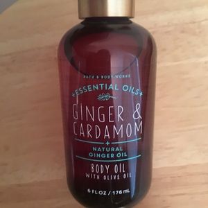 Bath and Body Works Ginger and Cardamom body oil